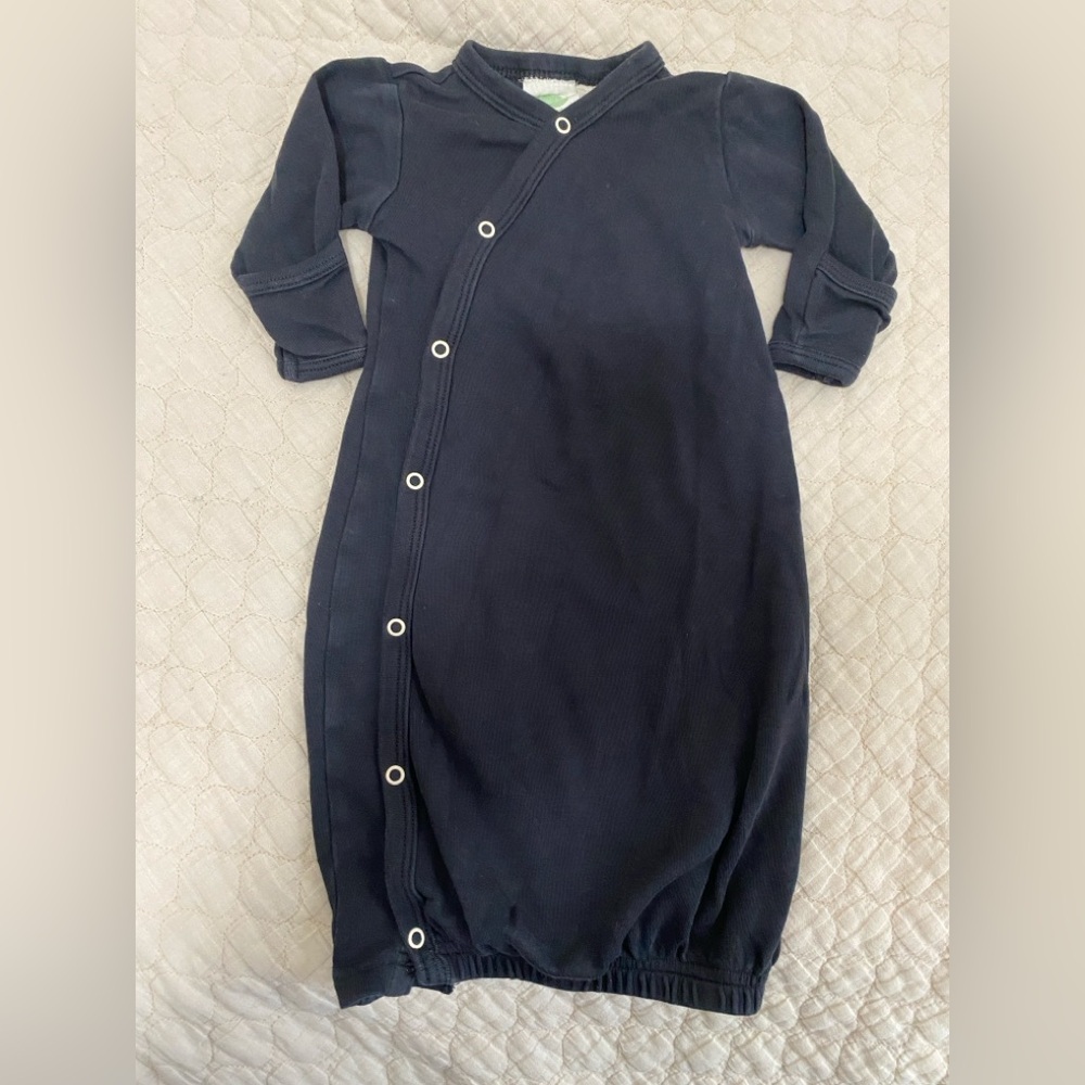 Parade Organics Cotton Essentials Newborn Gown Black Size 0-3 Months GUC